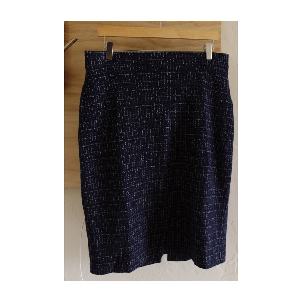 👍SOLD Anthropologie skirt👍